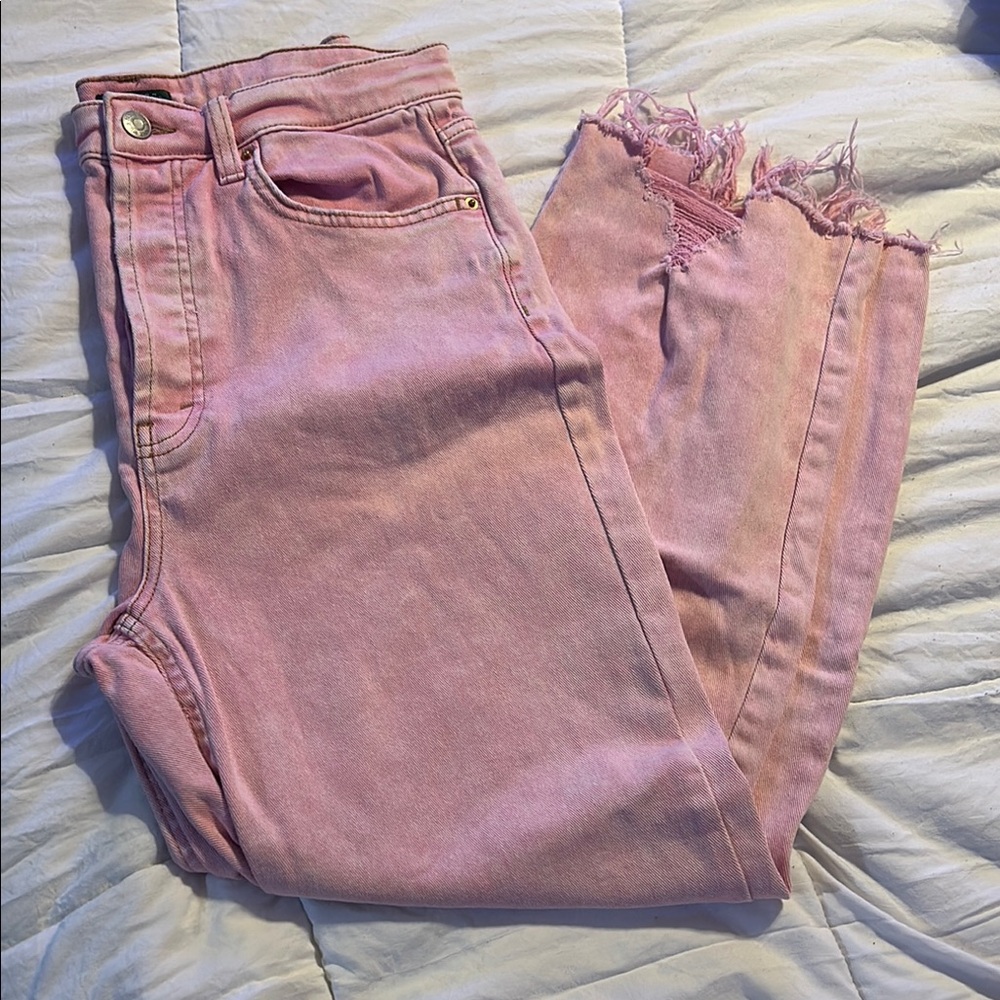 Wild Fable Pink Frayed Hem Cropped Jeans